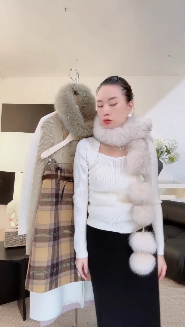 百搭毛毛舒适围巾下单备注颜色不退不换