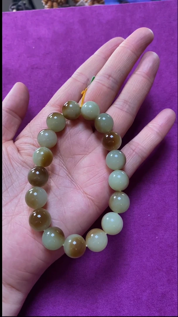 未镶嵌手链和田玉和田玉手串