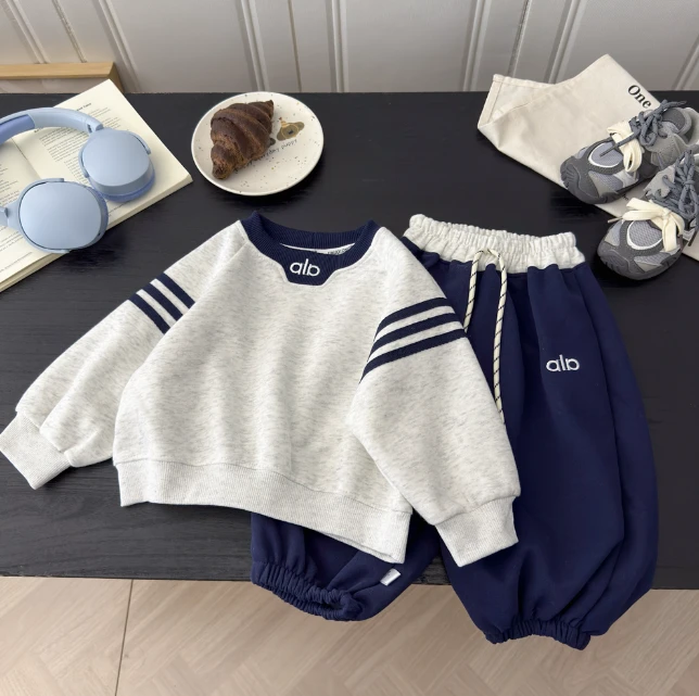 2025秋季卫衣套装新款儿童洋气时尚爆款休闲卡通宽松韩版套装