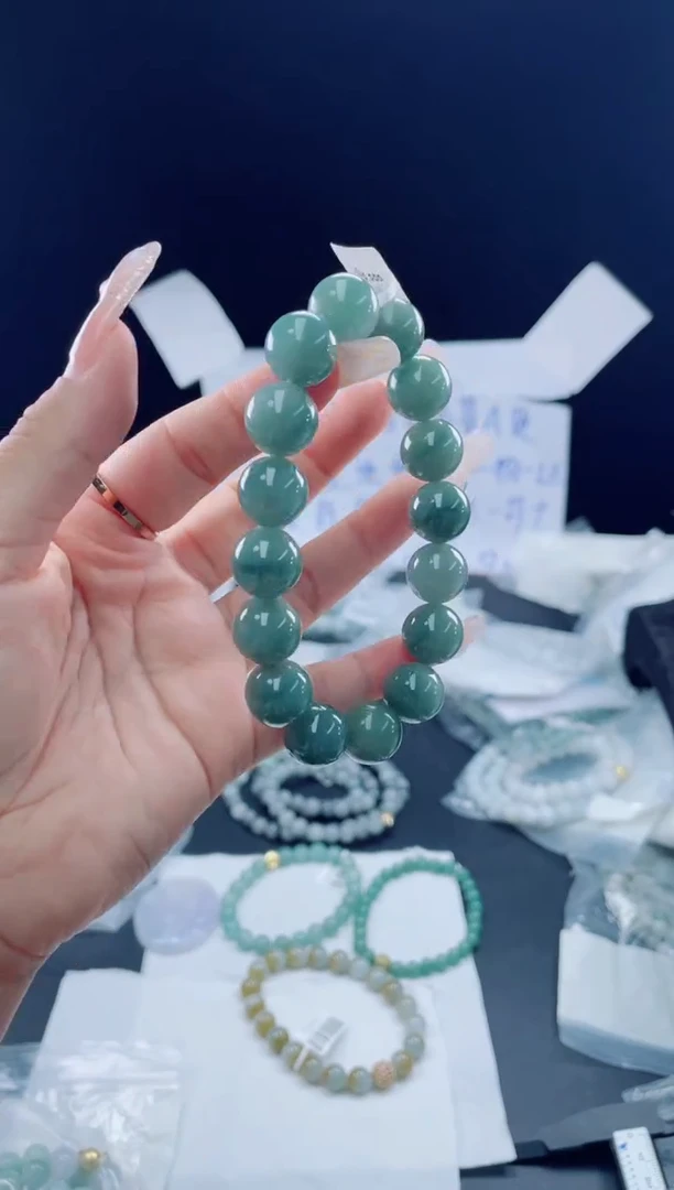 未镶嵌定制翡翠珠串13.9
