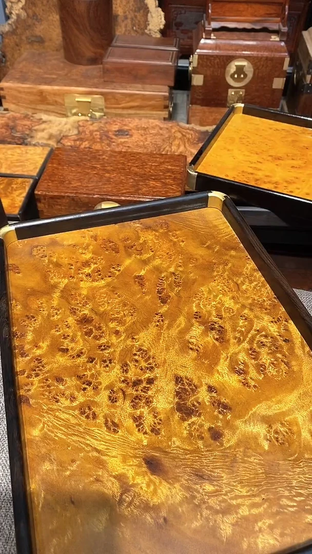 香樟木大茶盘一个