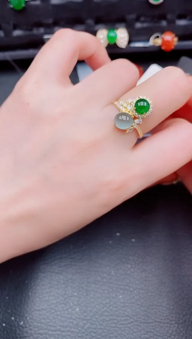 【闪购商品】翡翠戒指银S925镶嵌天然a货翡翠652