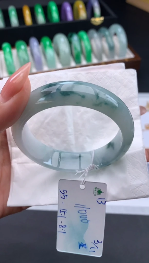 未镶嵌手镯翡翠皇*翡翠自带#送人#，假一赔三