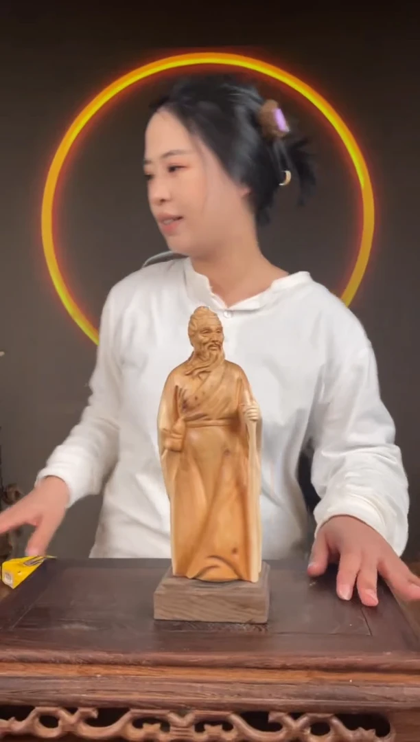 【闪购商品】柏木（崖柏）手工摆件,先抢先得!