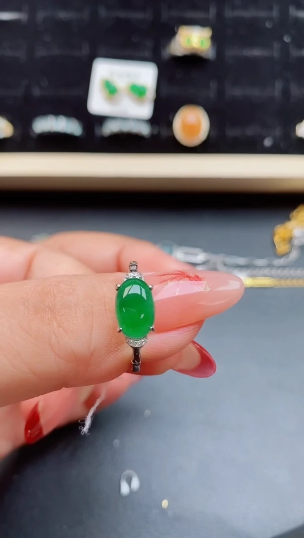 【闪购商品】翡翠戒指银S925镶嵌5085050