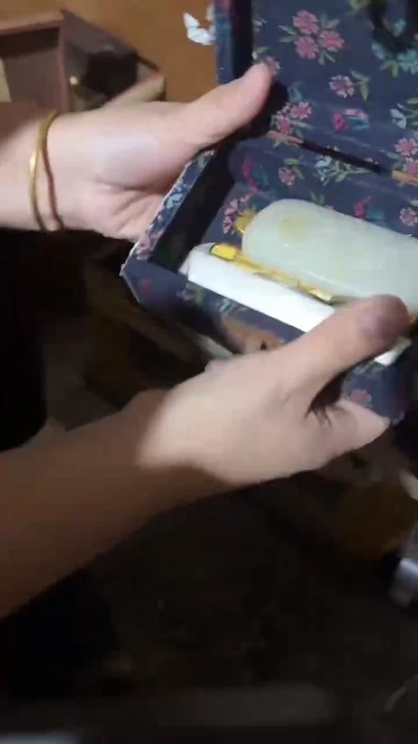 木闪电购链接精品摆件蓝花1