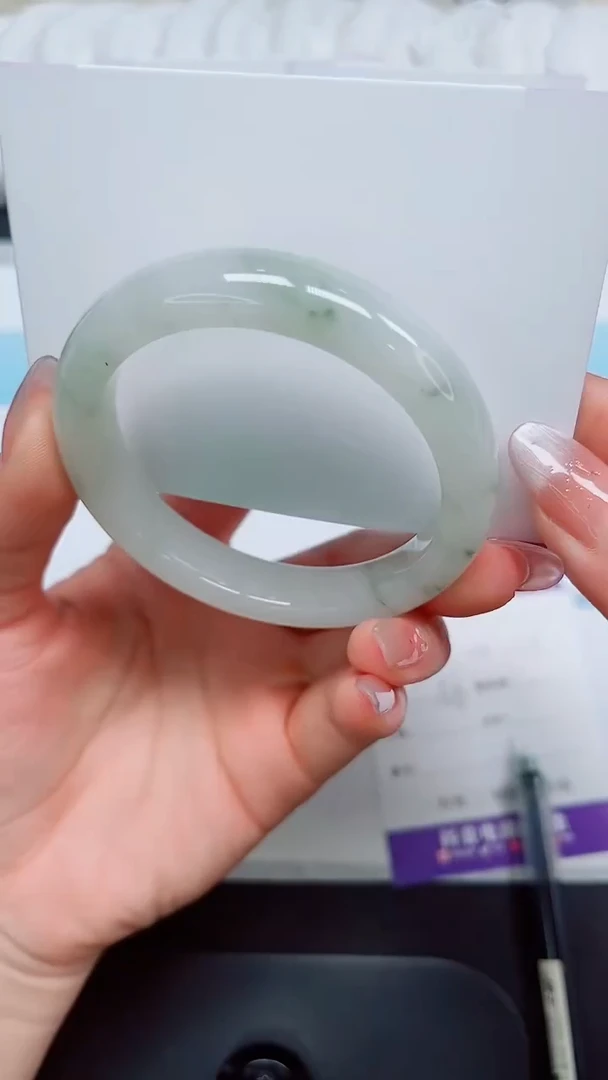 石英质玉手镯未镶嵌8-56.1