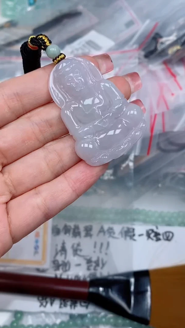 翡翠未镶嵌颈饰吊坠