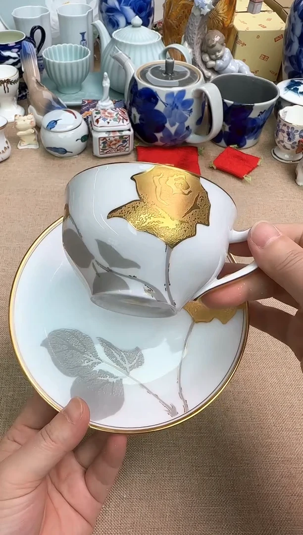 瓷片辰辰的瓷器好看到爆炸