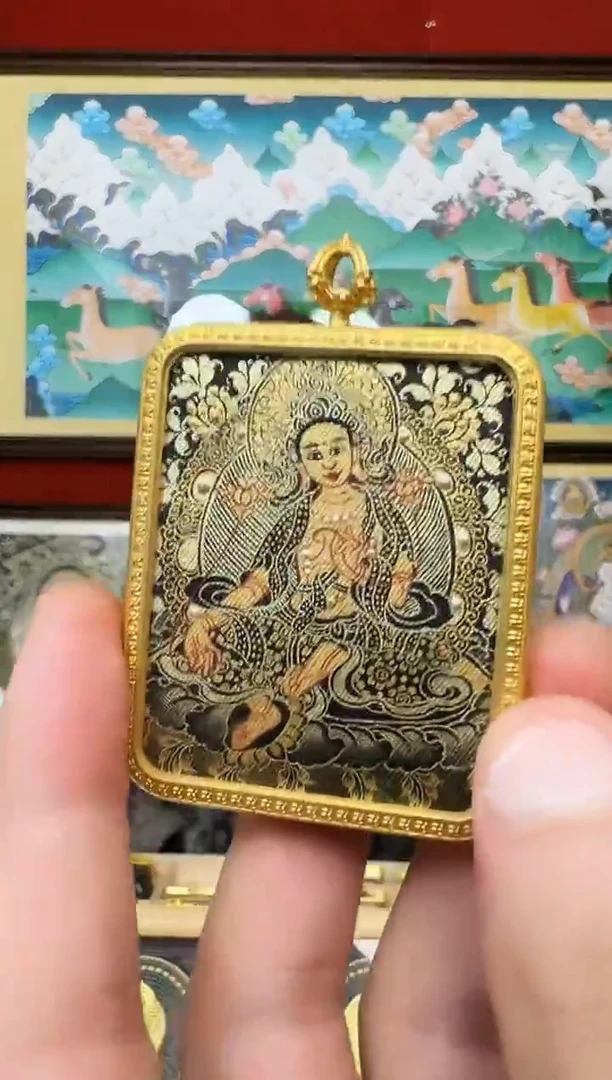 吊坠绿妈妈-热贡纯手绘唐卡吊坠