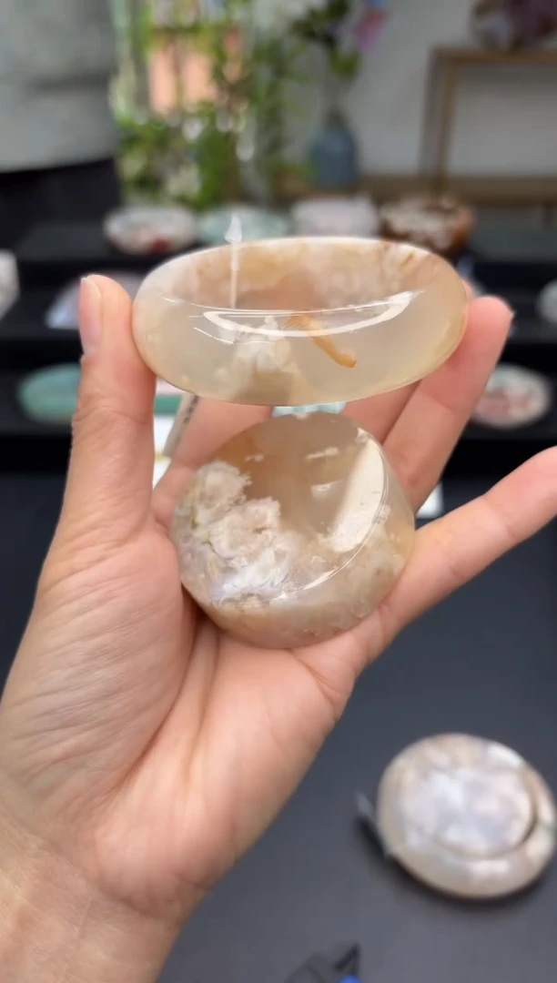 【闪购商品】石英质玉手镯未镶嵌C500(54圈赠送镯心)