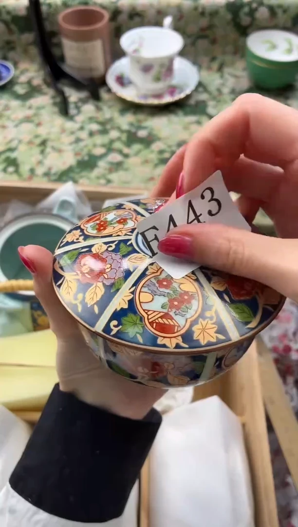 瓷片嘉****制       F443