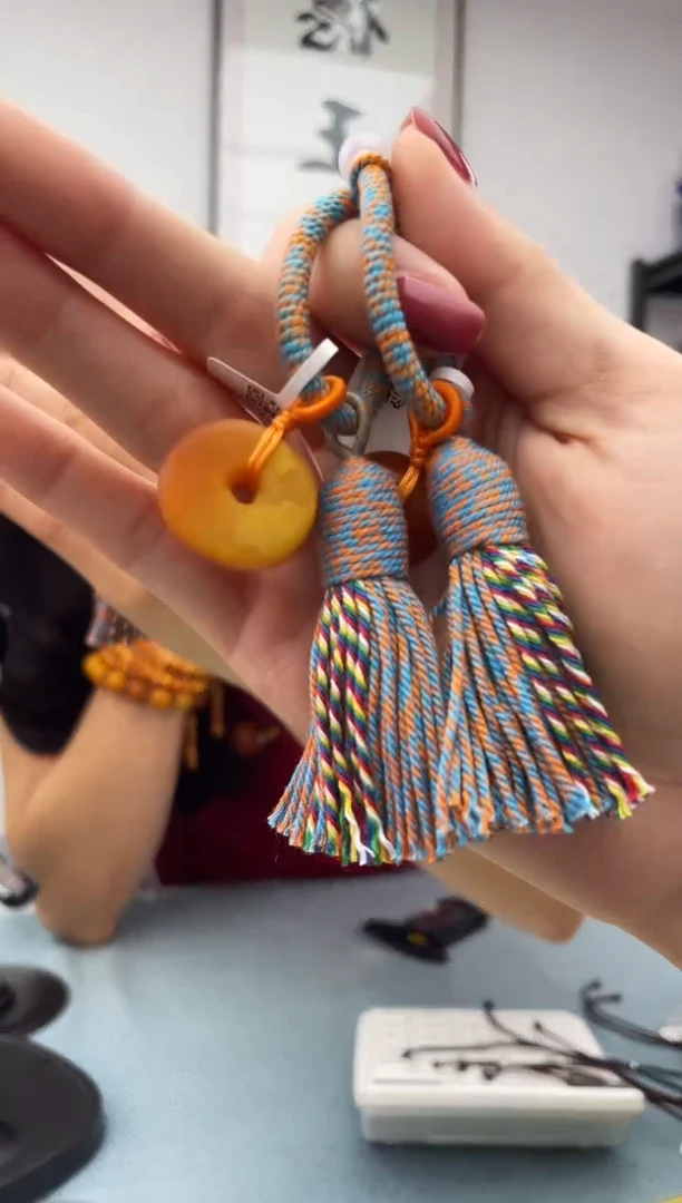 未镶嵌蜜蜡珠宝奇石假一罚十，0微瑕多样性发一件