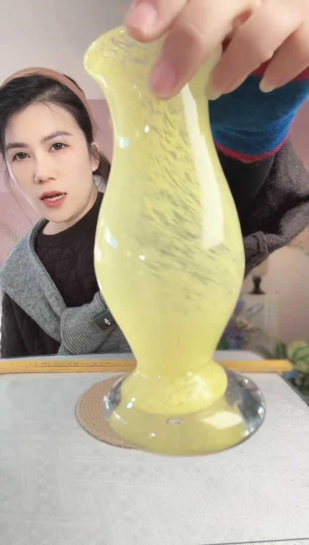 012直播玻璃花瓶