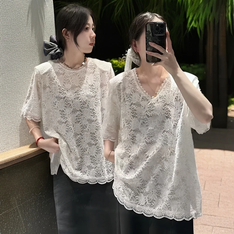 2025蕾丝钩花镂空V领短袖T恤宽松减龄时尚气质五一旅游纯欲风穿搭