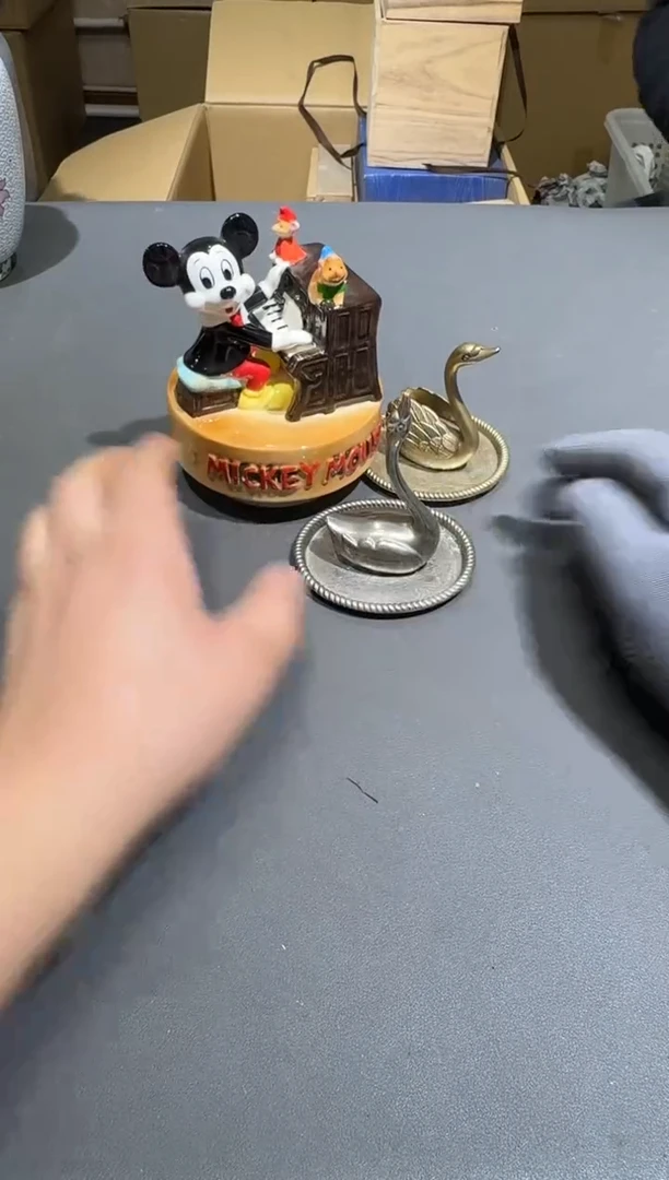 【闪购商品】杯小四孤品收藏中古品