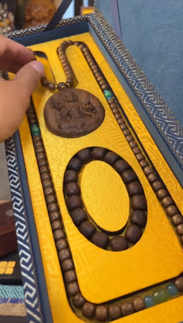 滴血莲花菩提把件甄选链接