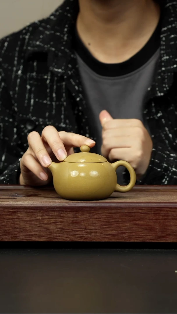 紫砂茶壶黄金段 西施