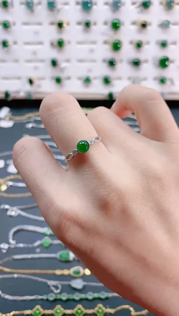 【闪购商品】翡翠戒指银S925镶嵌天然翡翠