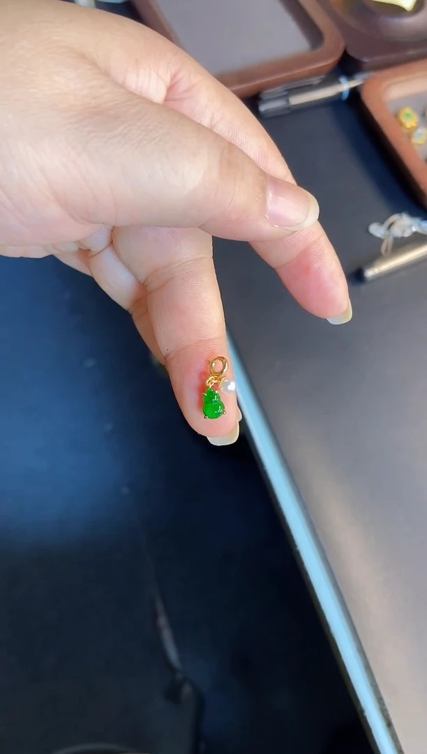 吊坠(不含链)银S925镶嵌翡翠1