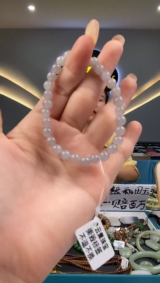 和田玉未镶嵌颈饰拍一发一