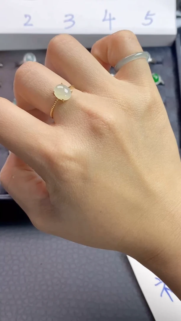 【闪购商品】翡翠戒指银S925镶嵌女士精致戒指