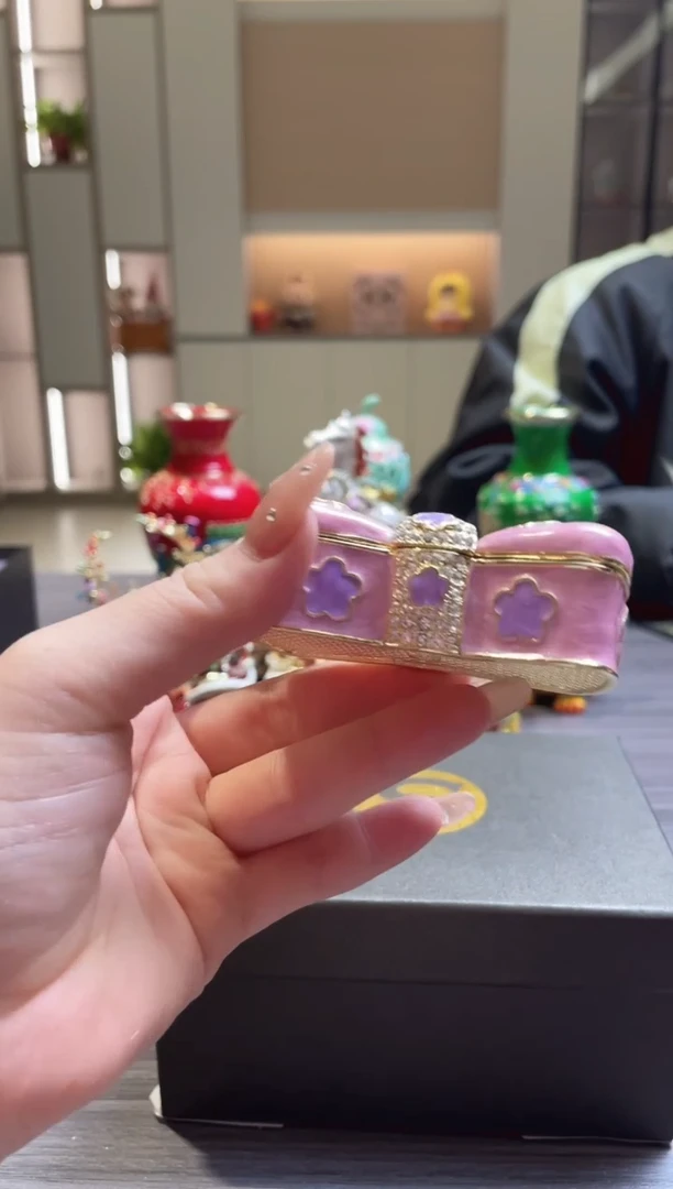 珐琅彩七宝烧首饰盒