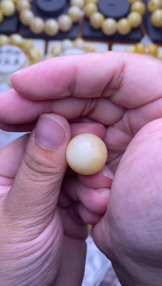 裸石琥珀未镶嵌 大小姐珠宝严选35