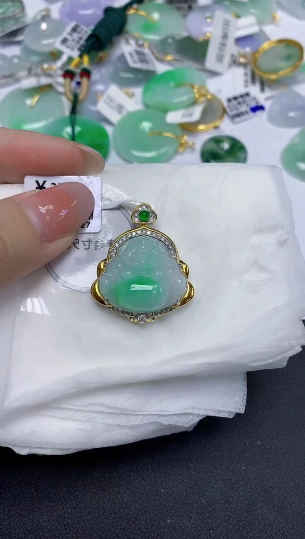 颈饰未镶嵌翡翠天然缅甸翡翠A货百元以上9元证书费自理