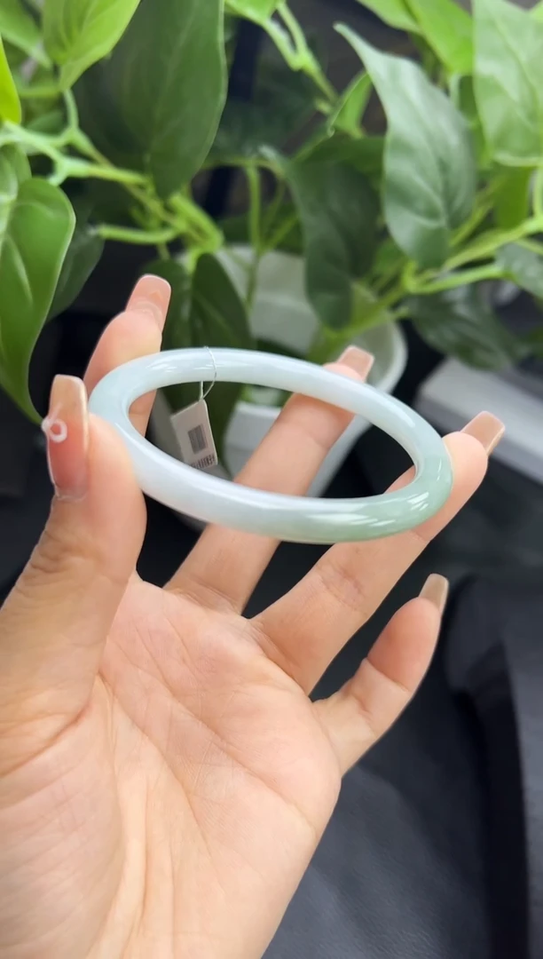 【闪购商品】翡翠手镯未镶嵌K606-21 手镯 55-57圈