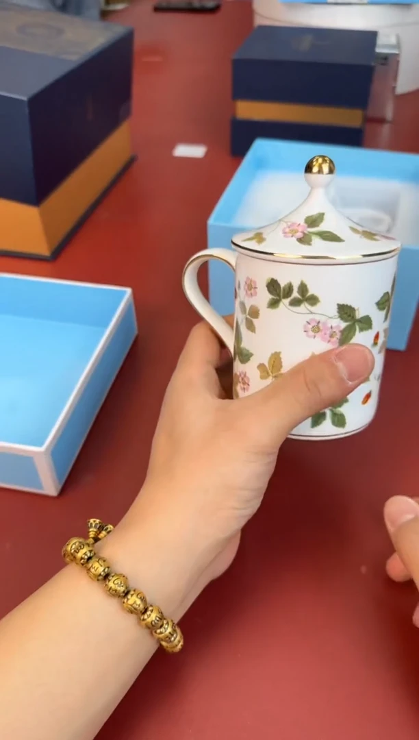 【闪购商品】瓷片新号开播全场漏@@H839