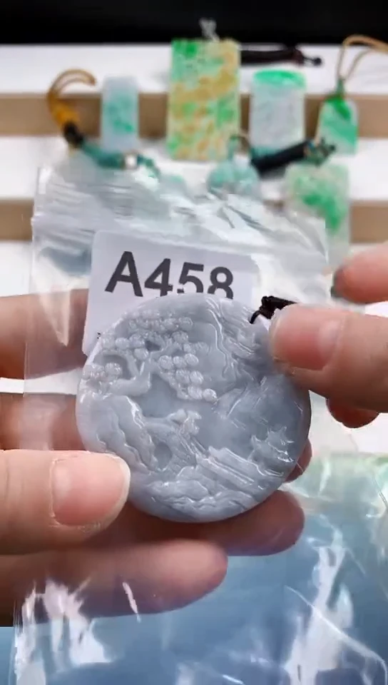 【闪购商品】翡翠挂件未镶嵌天然翡翠吊坠挂件