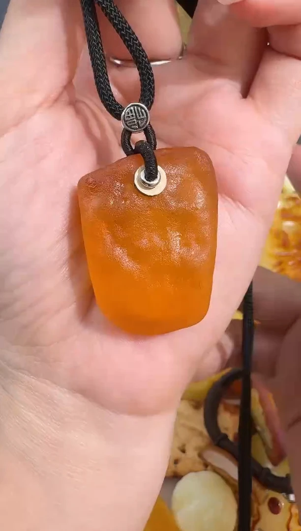 裸石琥珀未镶嵌琥珀