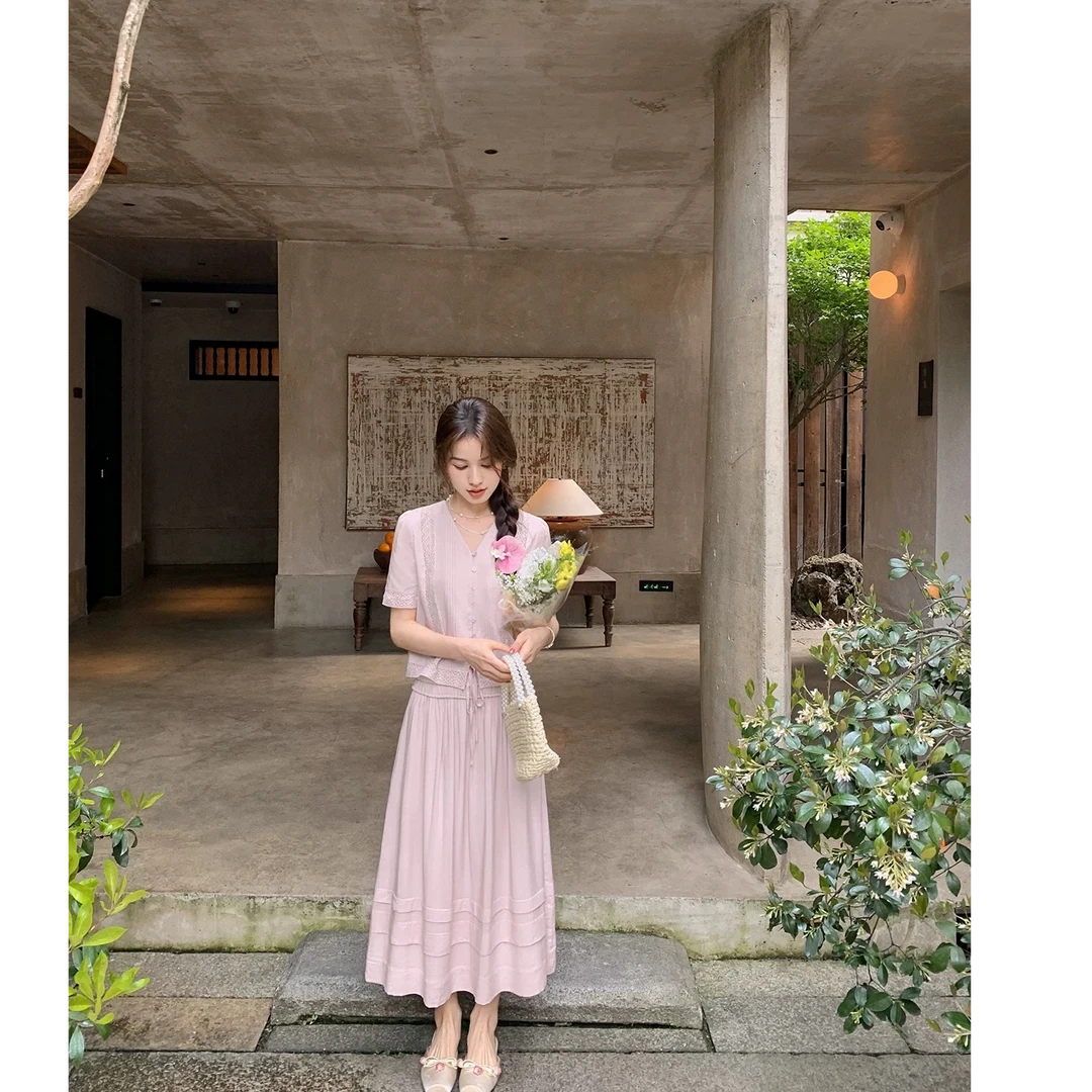 珩绣【夏日游园会】V领花边小衫+白色半裙女气质夏季套装JR-T20416