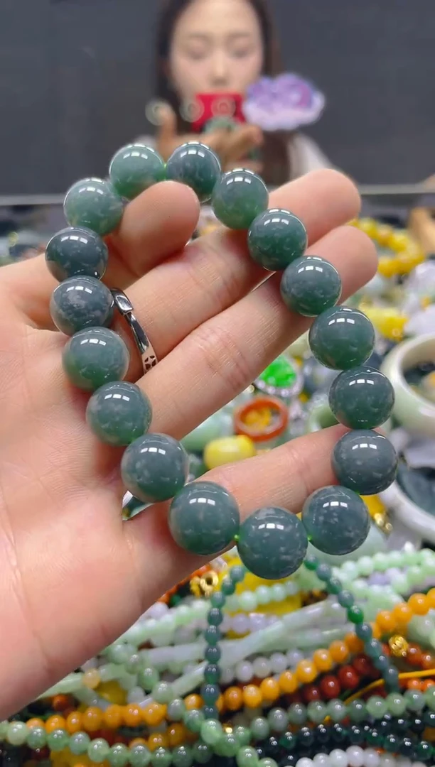 颈饰未镶嵌翡翠11MM