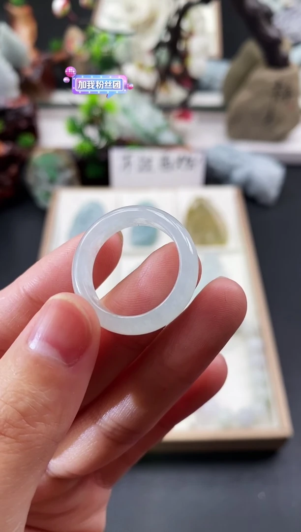 颈饰未镶嵌翡翠天然缅甸A货翡翠