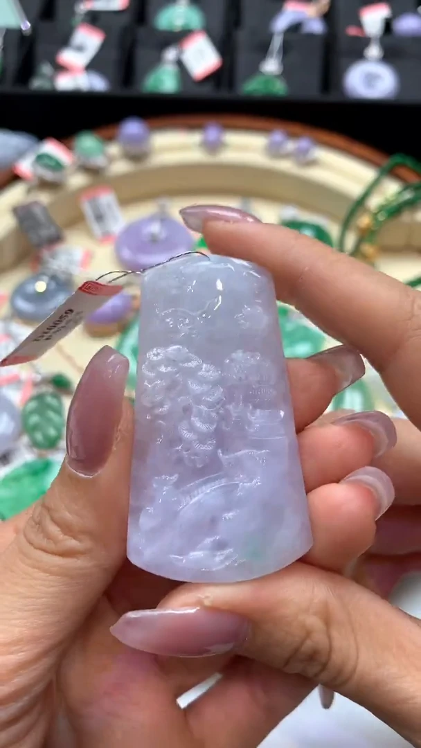 【闪购商品】翡翠颈饰未镶嵌山水牌