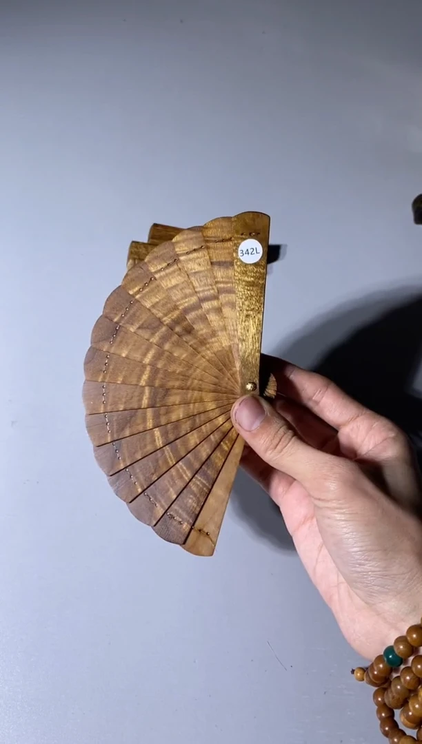【闪购商品】金丝楠342号10cm金丝楠迷你扇
