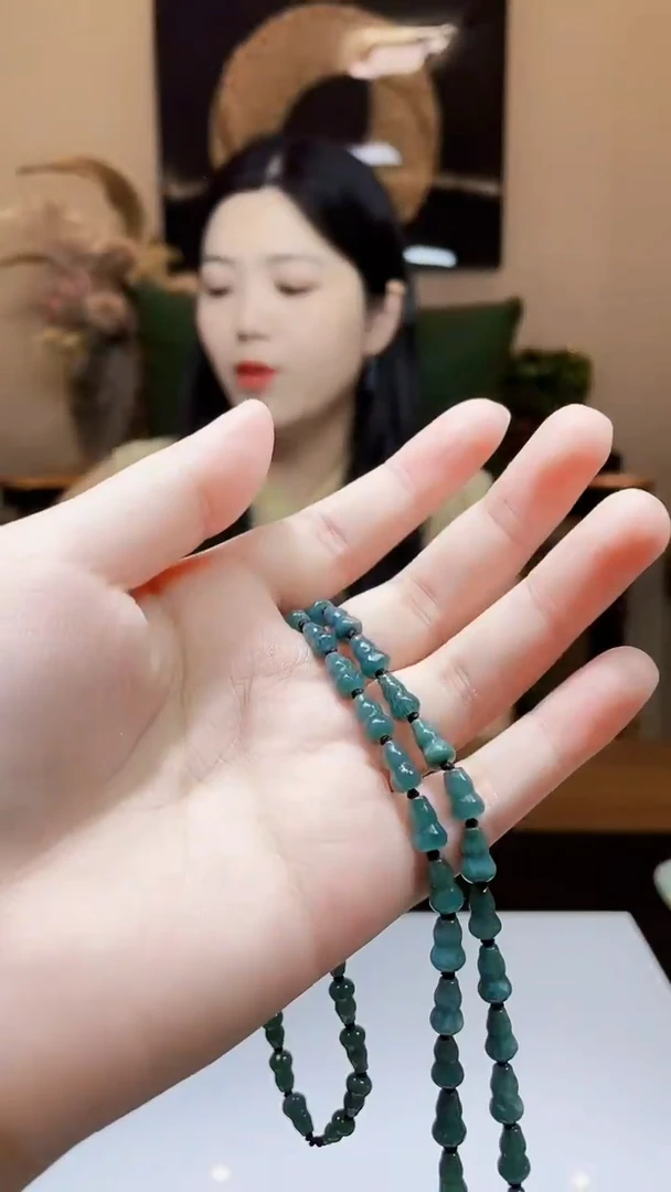 未镶嵌定制翡翠吊坠140