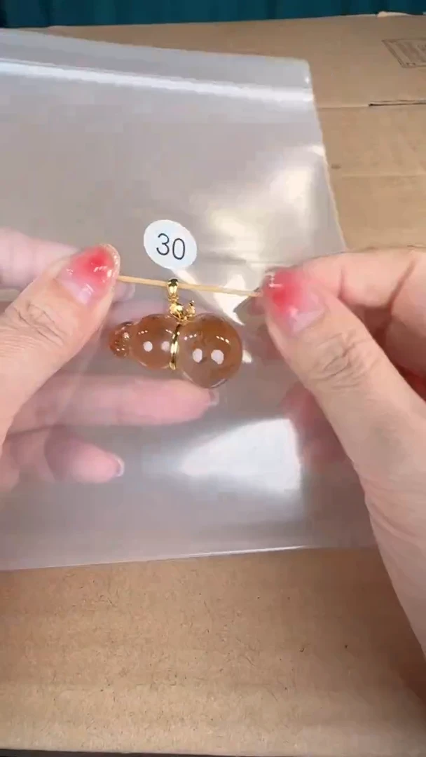 【闪购商品】南红玛瑙颈饰18K金镶嵌原矿无优化无裂定制