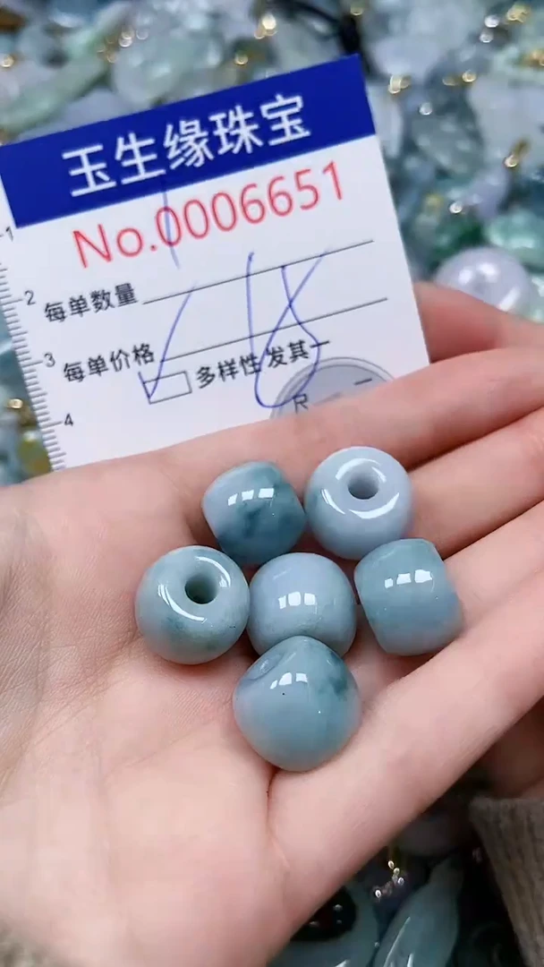 【闪购商品】翡翠颈饰未镶嵌闪购00006651多样性发其一