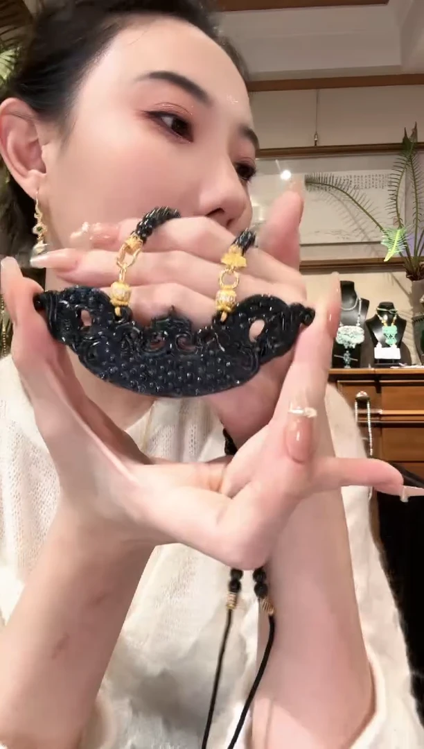 【闪购商品】翡翠颈饰未镶嵌国风