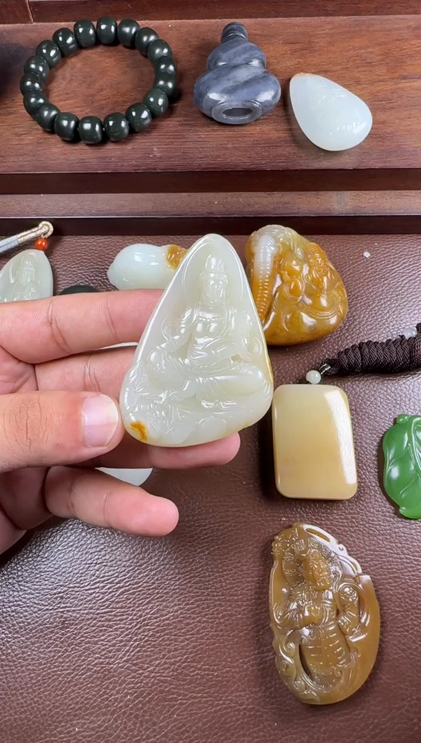 未镶嵌和田玉挂件挂件