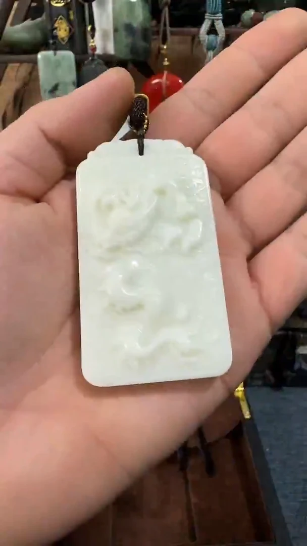 未镶嵌石英质玉笔搁新疆米达 飞龙牌