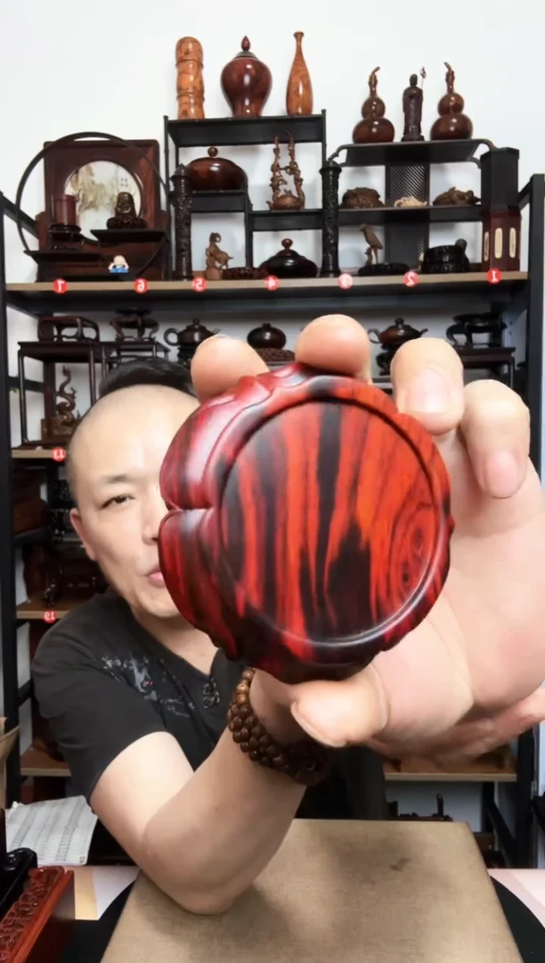 一**客底座底座底座底座