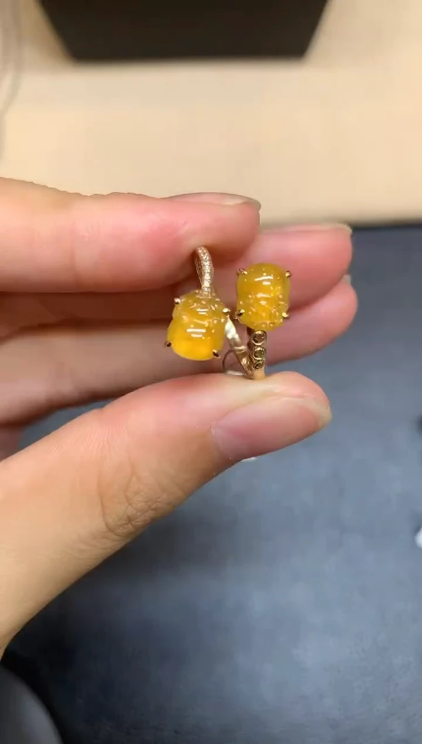 18K金镶嵌戒指翡翠貔貅【无服务费【24小时鉴赏期】