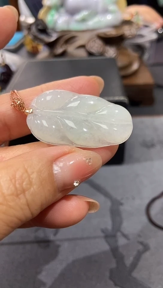 【闪购商品】翡翠颈饰未镶嵌吊坠