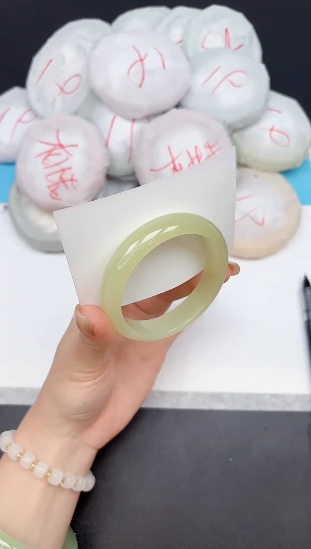 未镶嵌手镯石英质玉147/5455