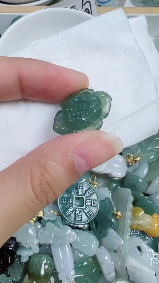 散珠翡翠512号链接，A货翡翠