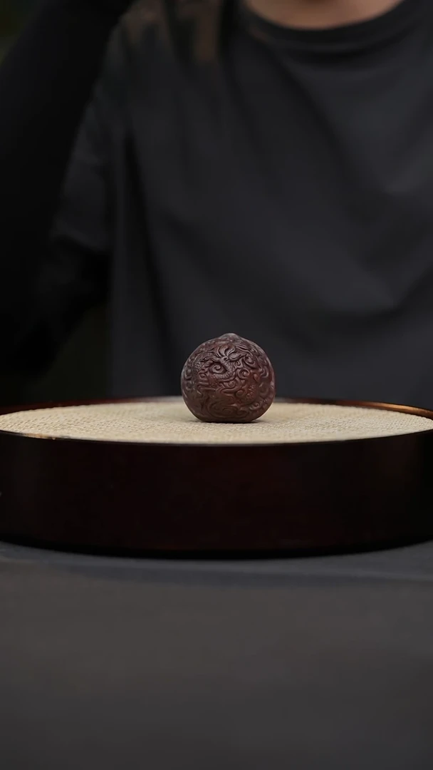 紫砂茶宠30 雕龙核桃紫砂茶宠（1个）